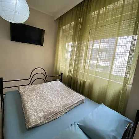 Thessaloniki-easy Parking *